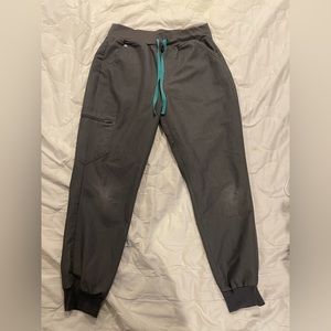 Figs Gray Zamora Jogger Scrubs MP